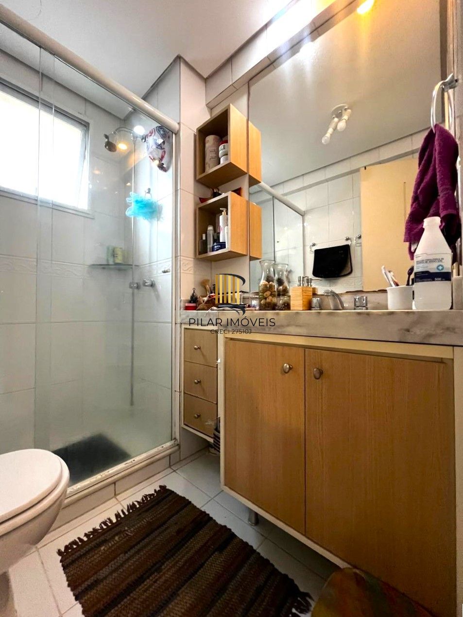Excelente apartamento 2 dormitórios com duas vagas na Cidade Baixa