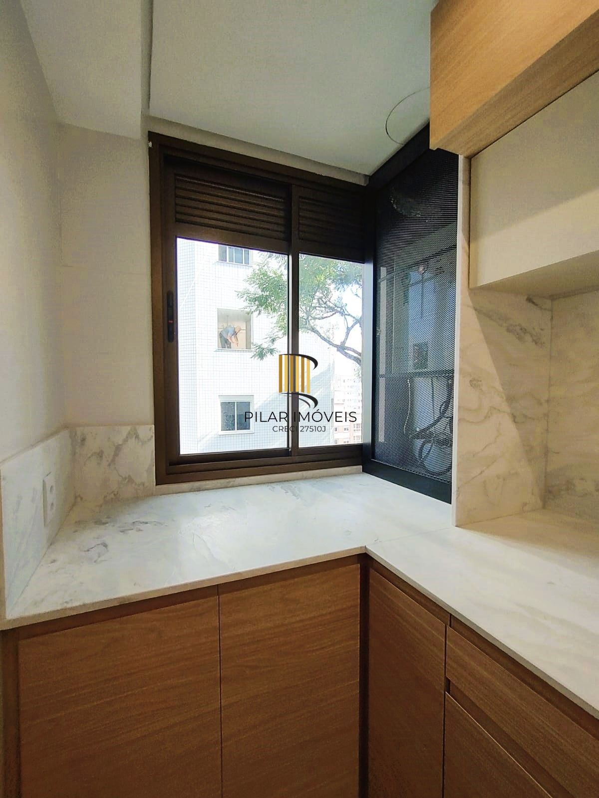 Lindo Duplex 2 dormitórios todo reformado na Dona Laura