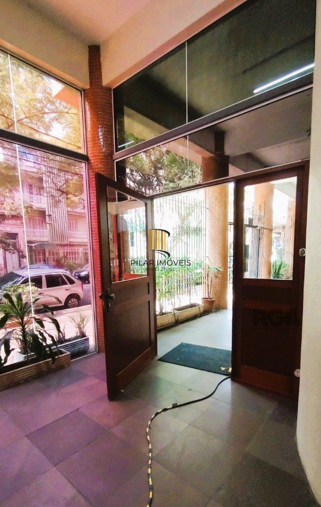 Apartamento 3 dormitórios no BOM FIM 