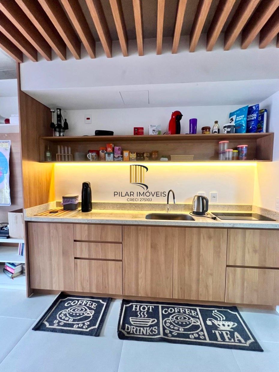 STUDIO SEMIMOBILIADO NA AV. VENÂNCIO AIRES PRÓXIMO AO HPS, UFRGS, HOSP. CLINICAS, COLÉGIO MILITAR!