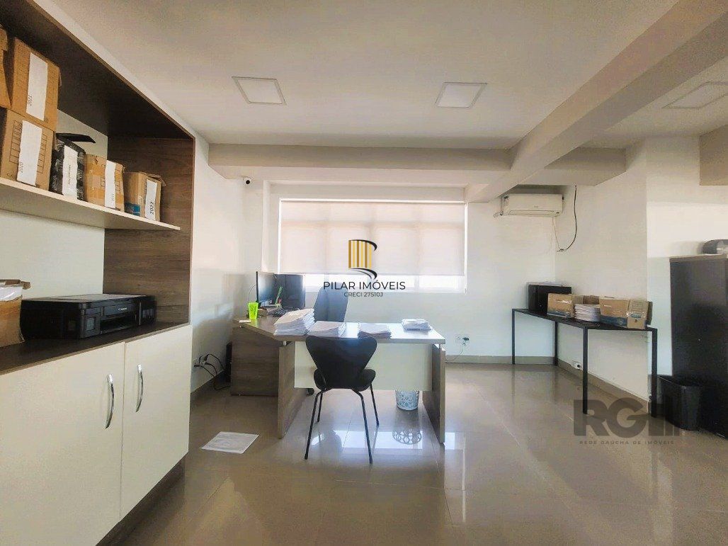 ANDAR INTEIRO NA GALERIA MALCOM 22º - SALA COMERCIAL LINDA E REFORMADA
