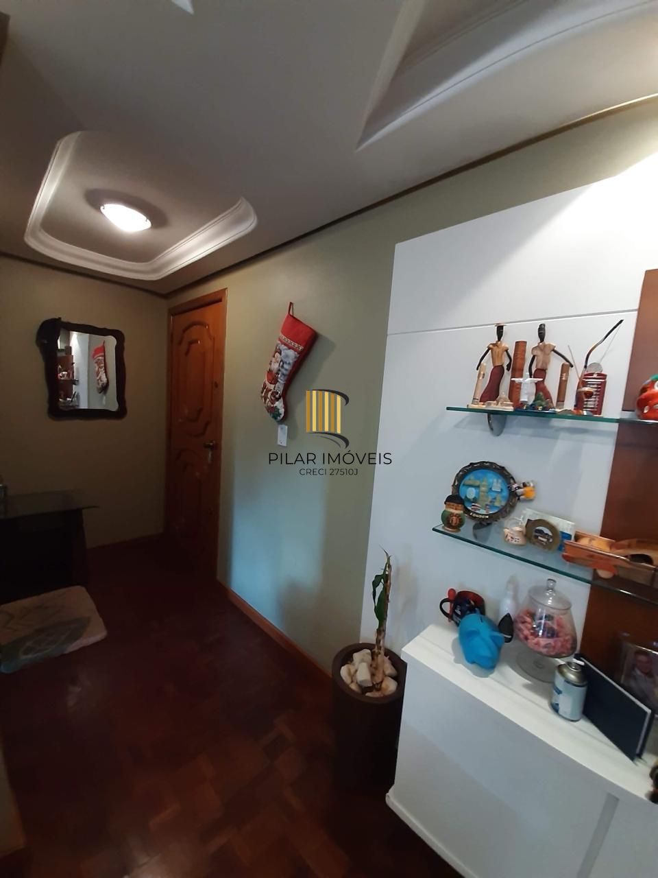 Excelente apartamento mobiliado com vaga no Cristo Redentor