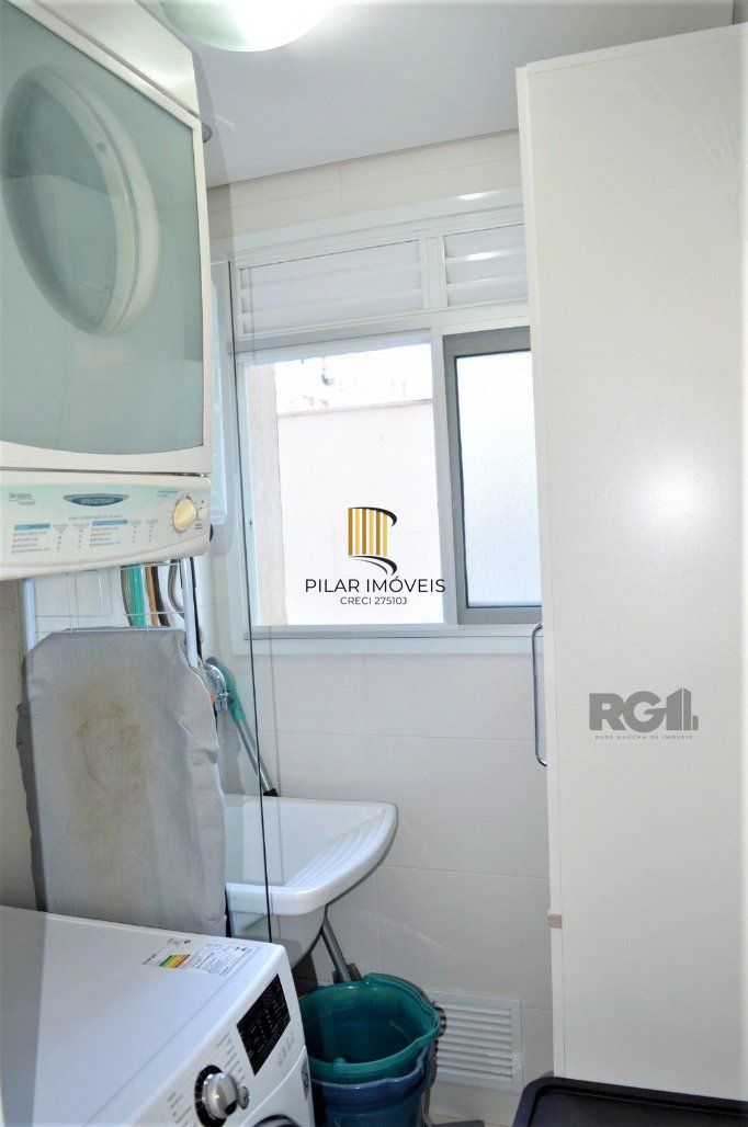 Excelente apartamento 2 dorm. sendo 1 suite, com terraço, churrasqueira, semimobiliado - 1 vaga dupla - Bairro Cidade Baixa