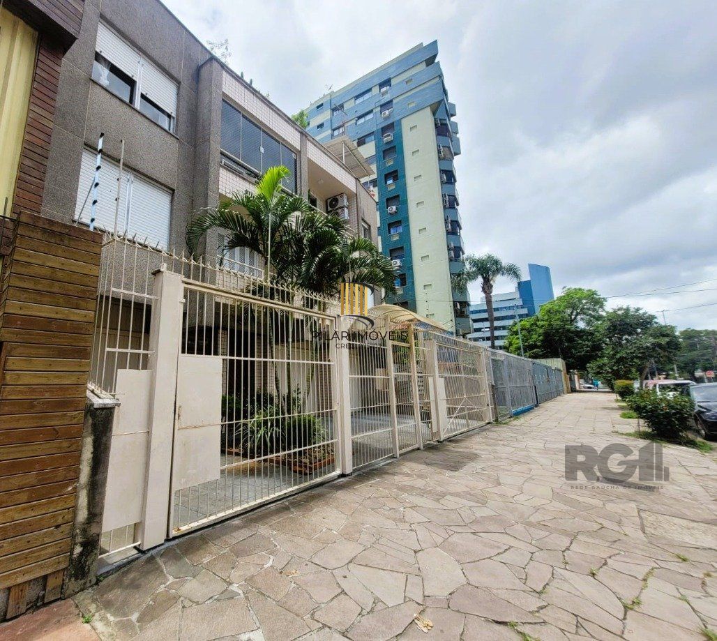 ÓTIMA OPORTUNIDADE NO BAIRRO SANTANA: LINDO DUPLEX COM VAGA COBERTA