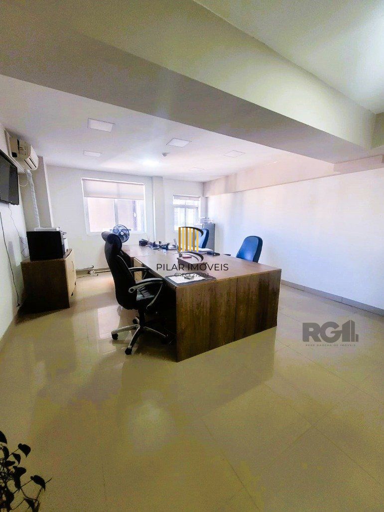 ANDAR INTEIRO NA GALERIA MALCOM 22º - SALA COMERCIAL LINDA E REFORMADA