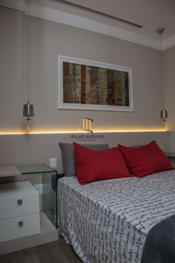 Excelente apartamento 3 dormitórios com box duplo próximo ao Moinhos