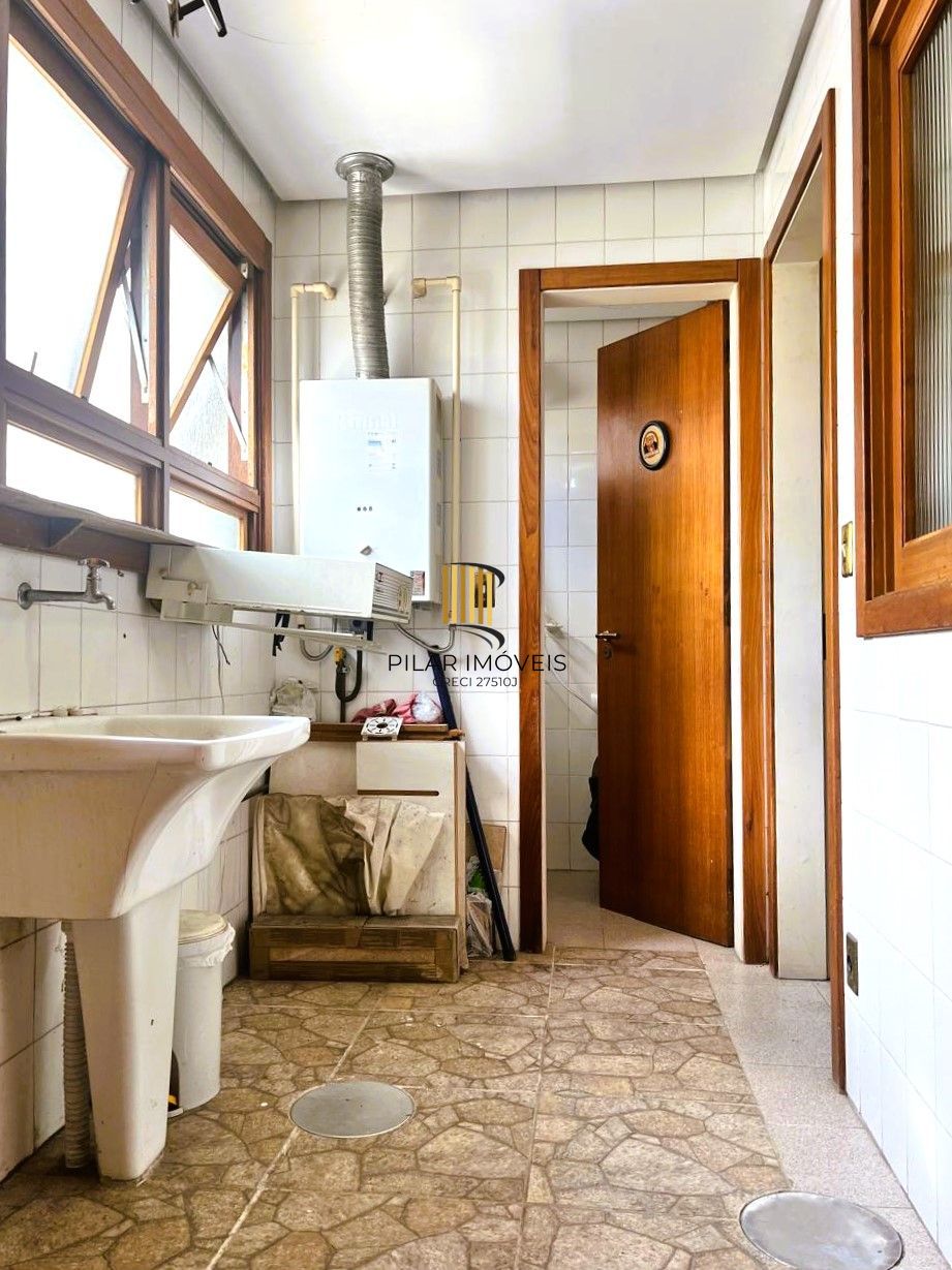 ESPETACULAR APARTAMENTO 2 DORMITÓRIOS COM INFRA NO MENINO DEUS