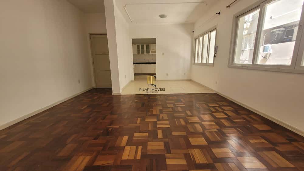 Excelente apartamento 3 dormitórios em Frente a Redenção