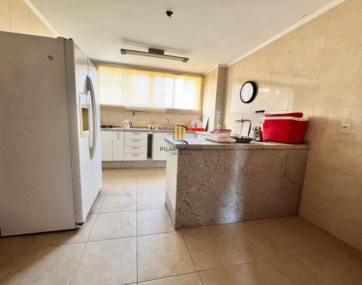 Excelente apartamento 3 dormitórios com vista para o Guaíba em frente a Santa Casa - Edif. Santa Tecla