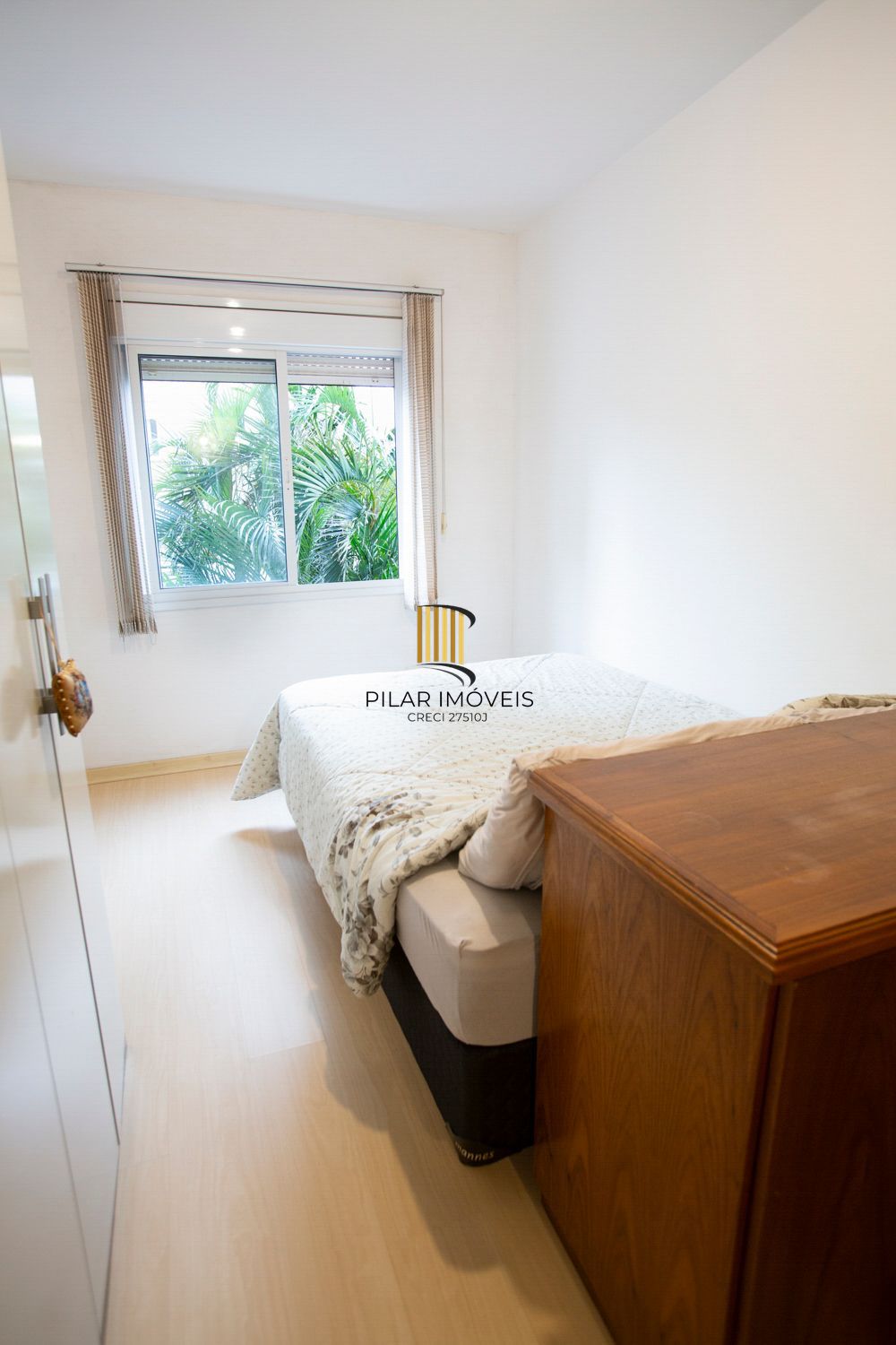 Apartamento 2 dormitórios com vaga em São Leopoldo