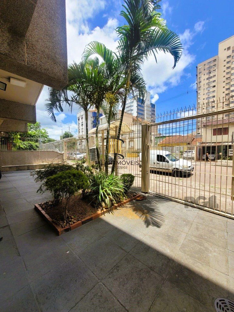 ÓTIMA OPORTUNIDADE NO BAIRRO SANTANA: LINDO DUPLEX COM VAGA COBERTA