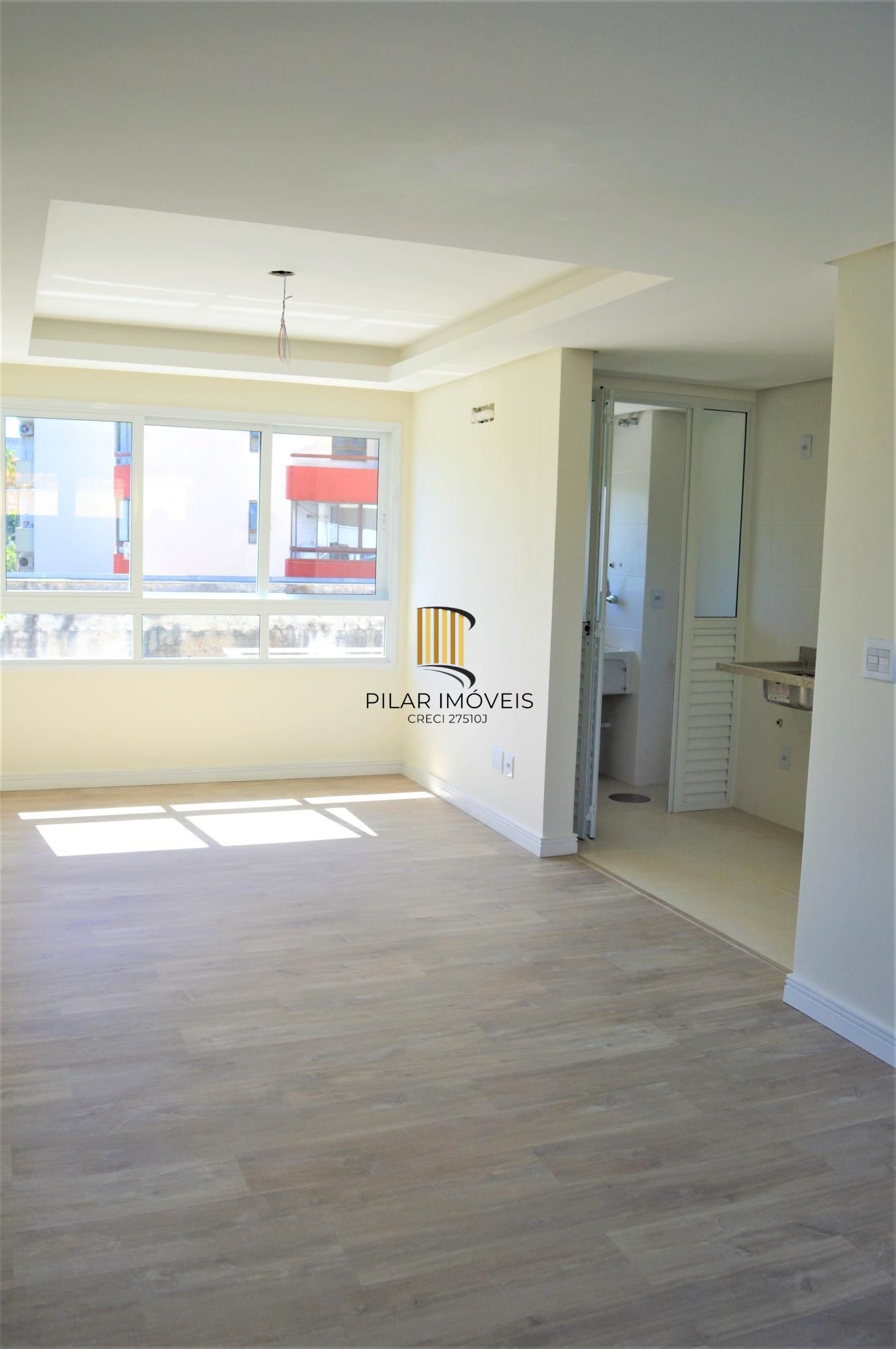 Apartamento com  2 suítes e lavabo em frente ao Parque da Redenção