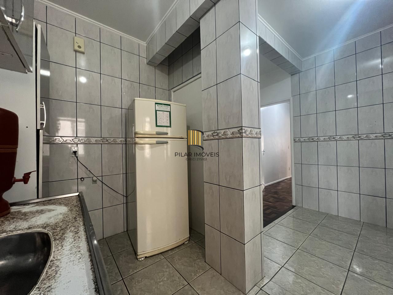 EXCELENTE E AMPLO APARTAMENTO 3 DORMITÓRIOS NO CENTRO - MUITA LUZ E O MELHOR DA VIDA URBANA!