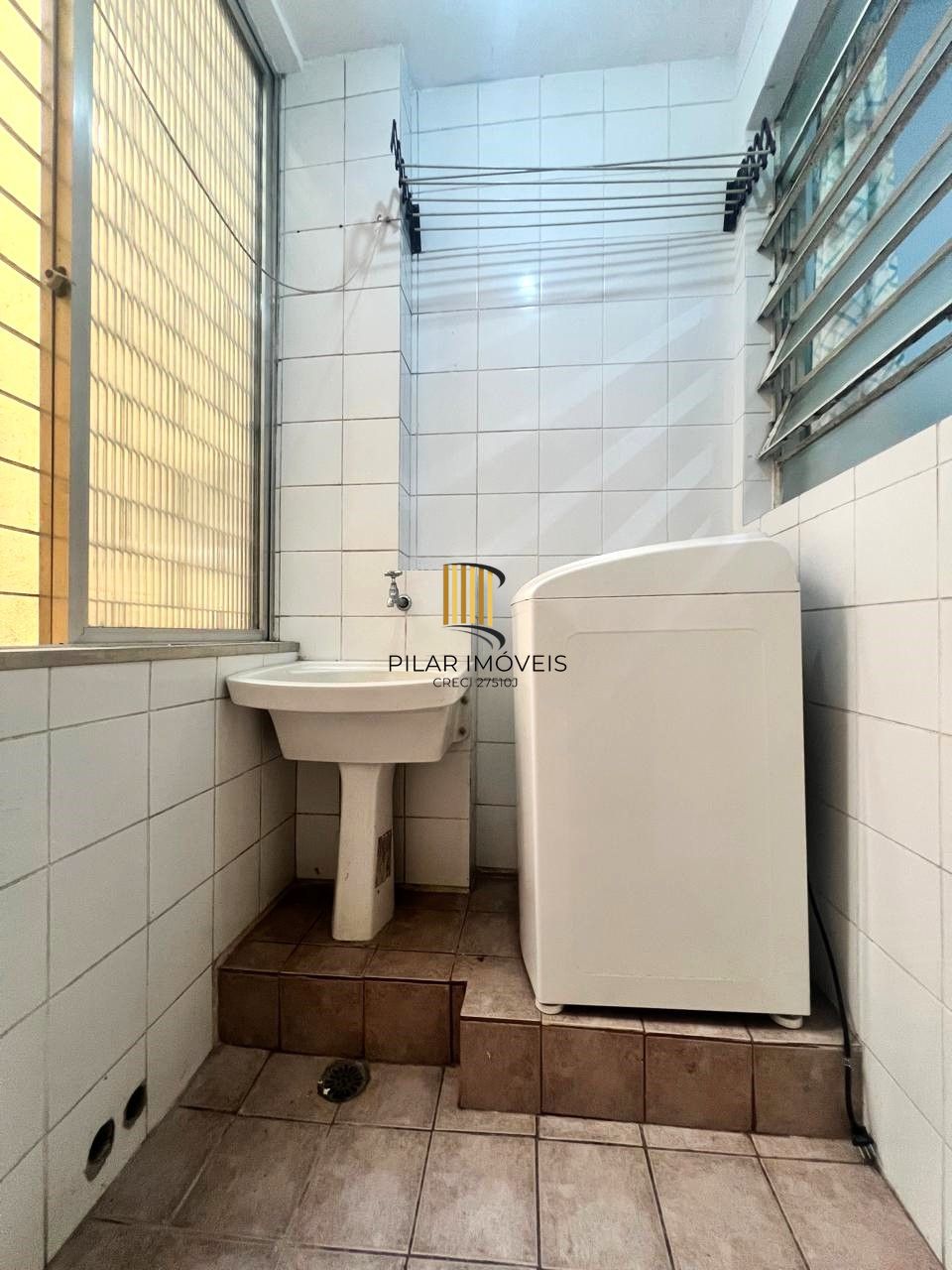 Apartamento 1 dormitório  Semimobiliado no Bairro Independência – Porto Alegre