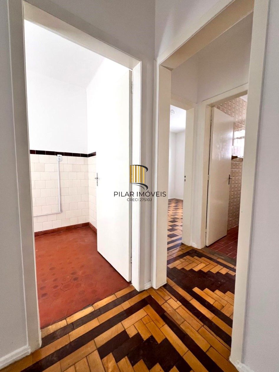 Apartamento 2 dormitórios na João Telles