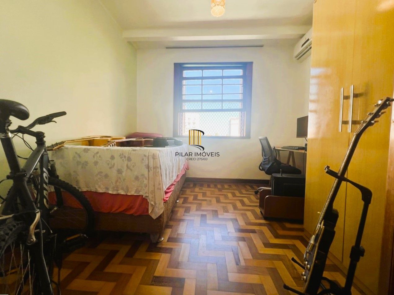 APARTAMENTO 3 DORMITÓRIOS NO BAIRRO BOM FIM PRÓXIMO A UFRGS E PARQUE REDENÇÃO.