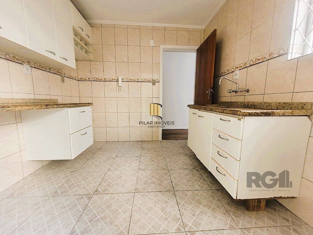 Excepcional apto. com excelente localização, na Rua Gomes Jardim 2 quartos com vaga.