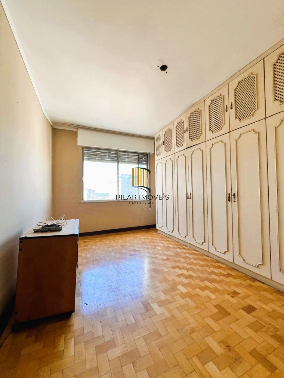 Magnífico apartamento 3 dormitórios com vaga e depósito, vista excepcional para o Guaíba!