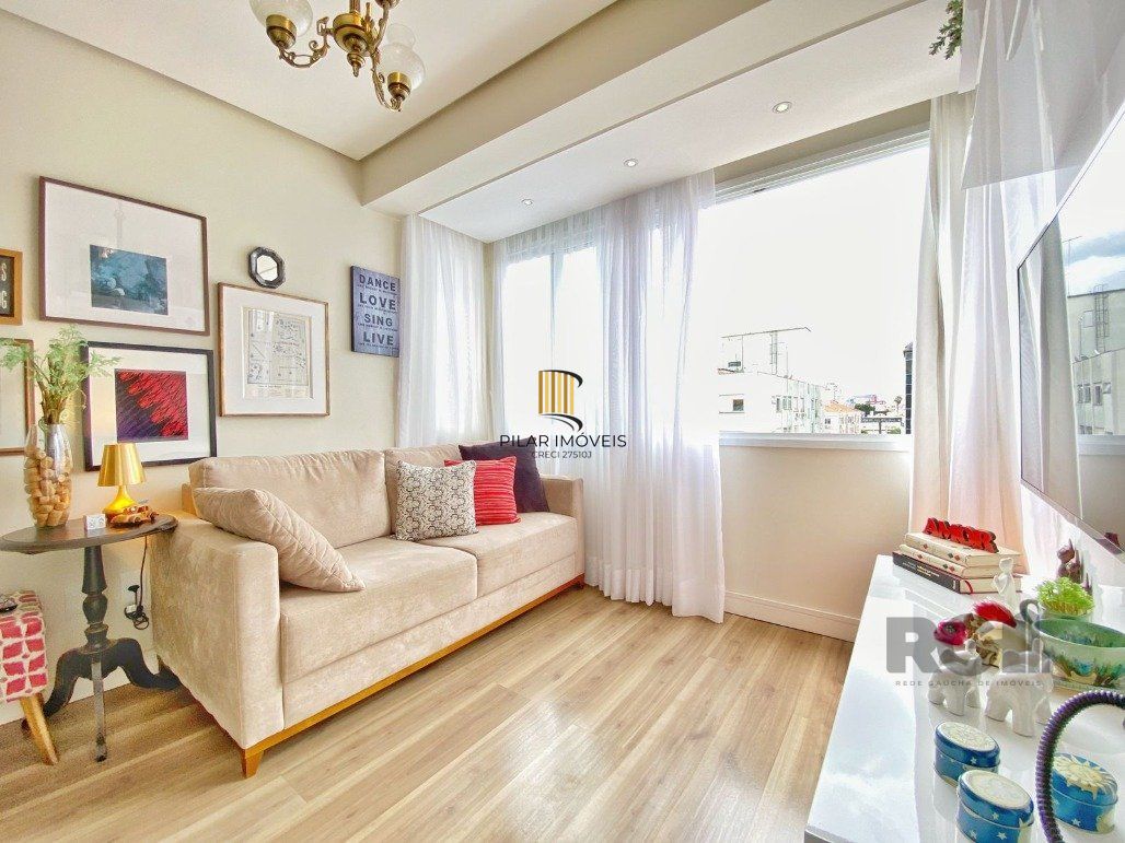 Excelente apartamento 1 dormitório com suíte , lavabo e vaga coberta