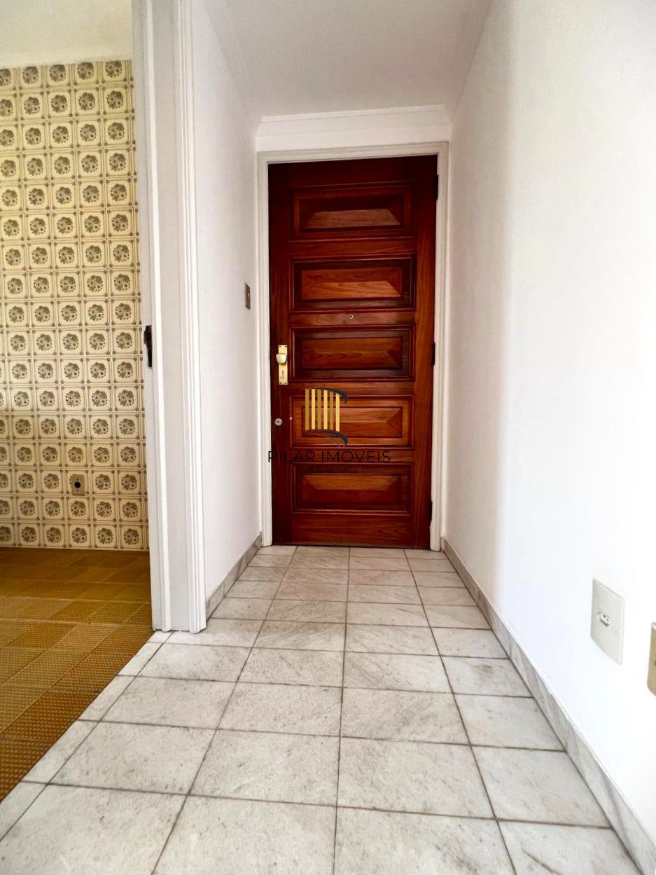 Apartamento 2 dormitórios no Menino Deus