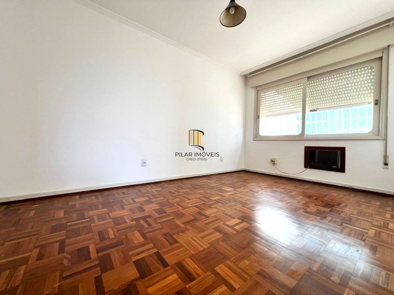 Apartamento 2 dormitórios no Menino Deus