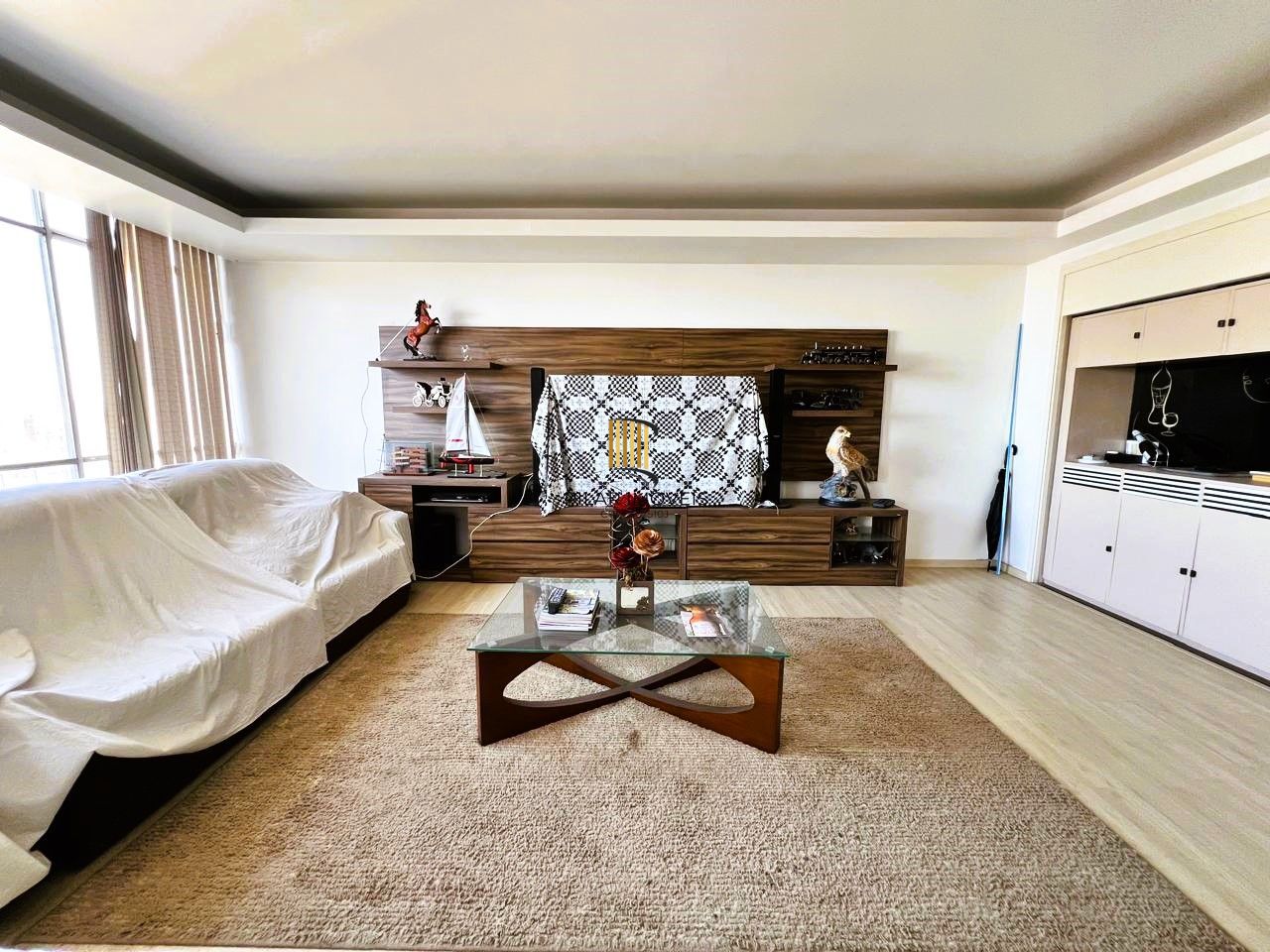 Excelente apartamento 3 dormitórios com vista para o Guaíba em frente a Santa Casa - Edif. Santa Tecla