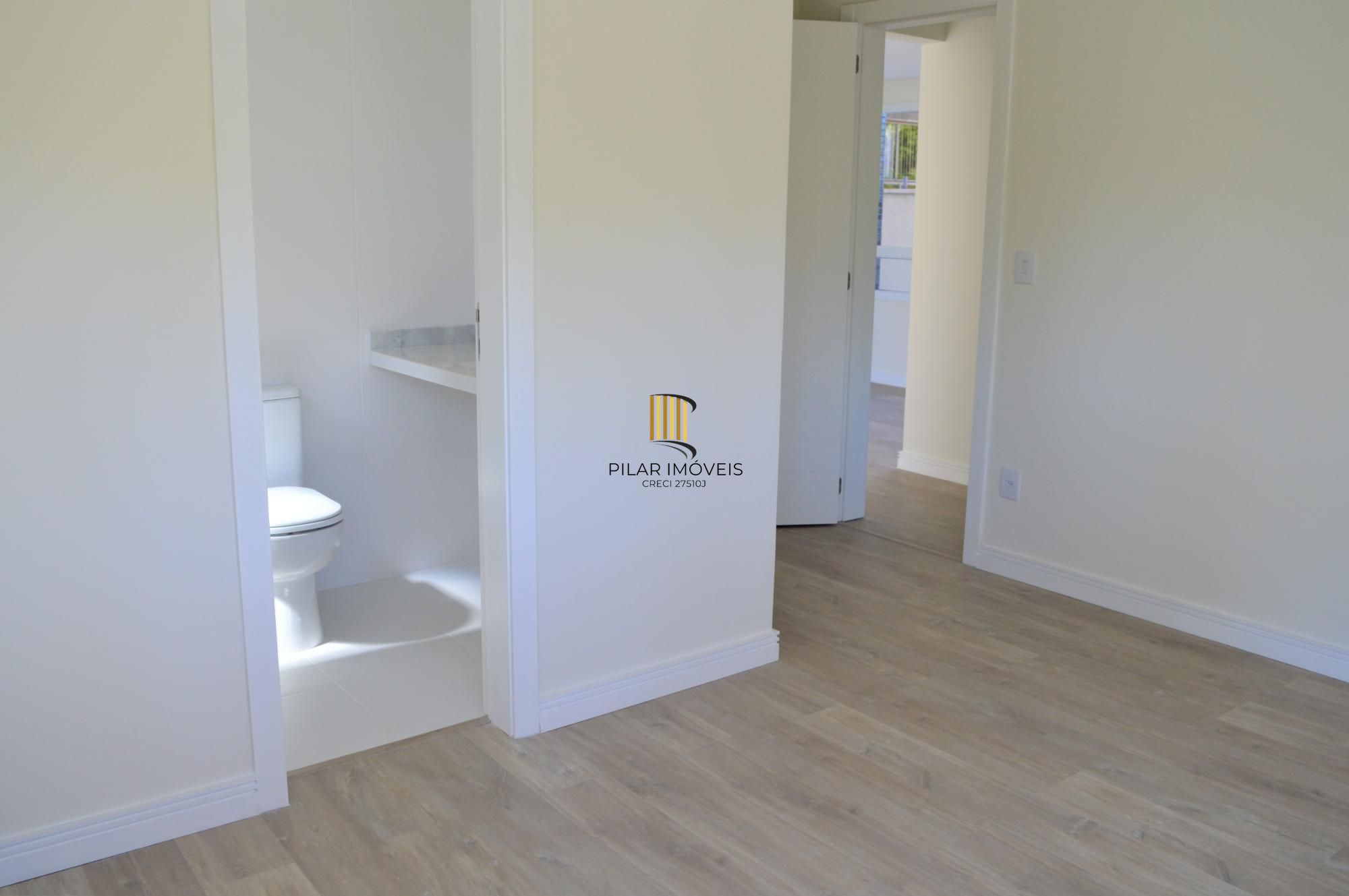 Apartamento com  2 suítes e lavabo em frente ao Parque da Redenção
