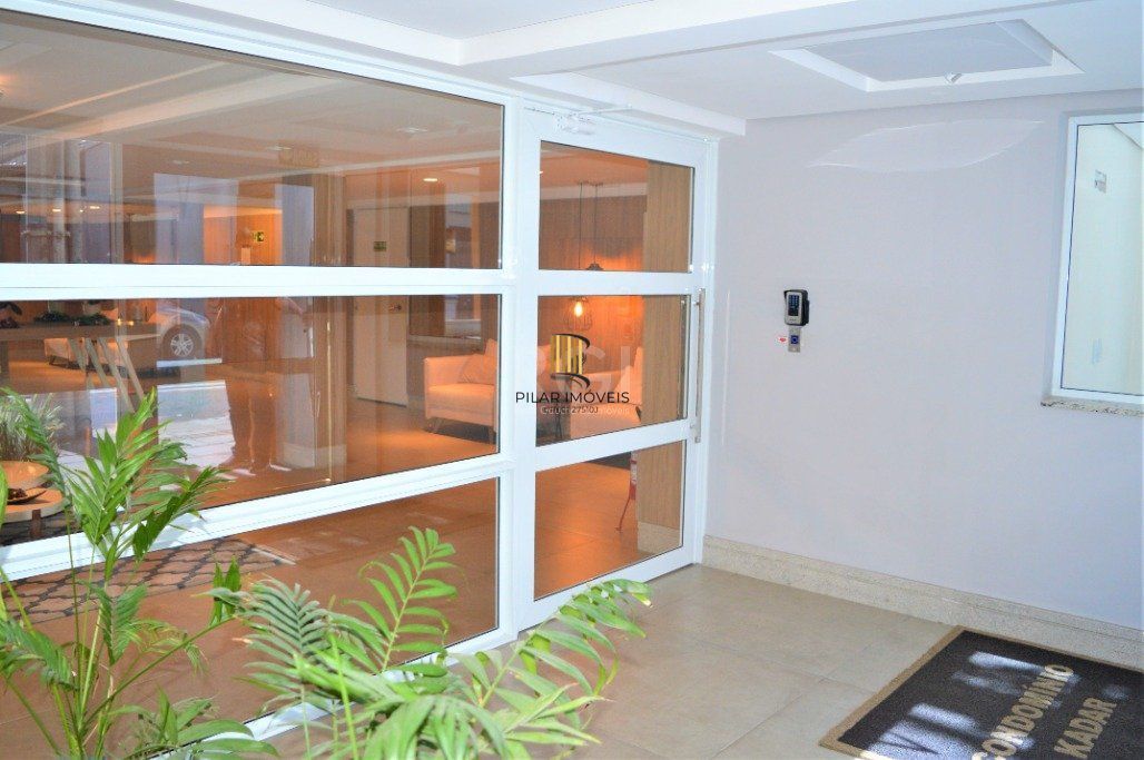 Apartamento 2 dormitórios com 1 suíte,  garden, 2 vagas e elevador no Bom Fim!