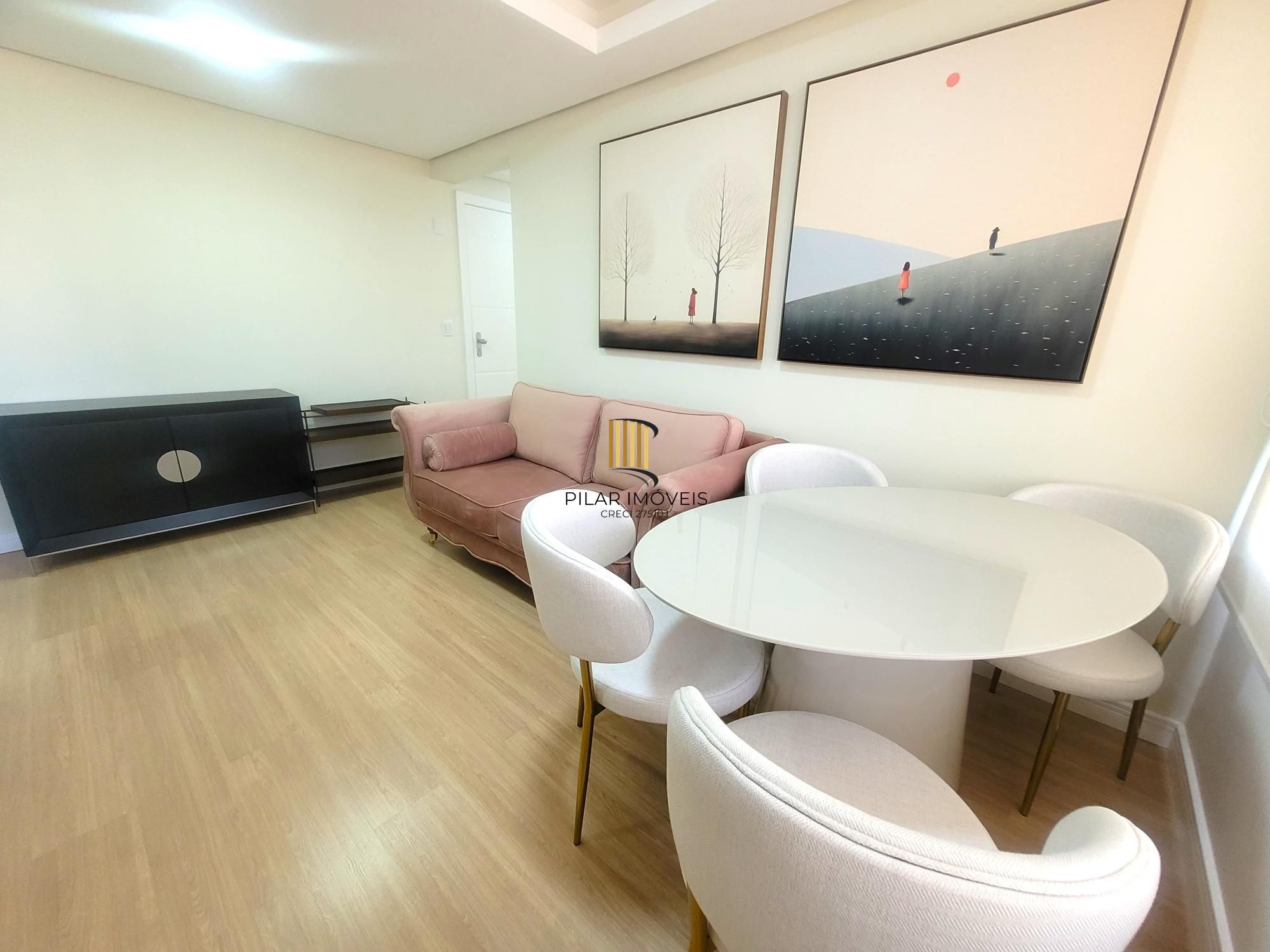 Excelente apartamento 2 dormitórios semi mobiliado no Mont`t Serrat