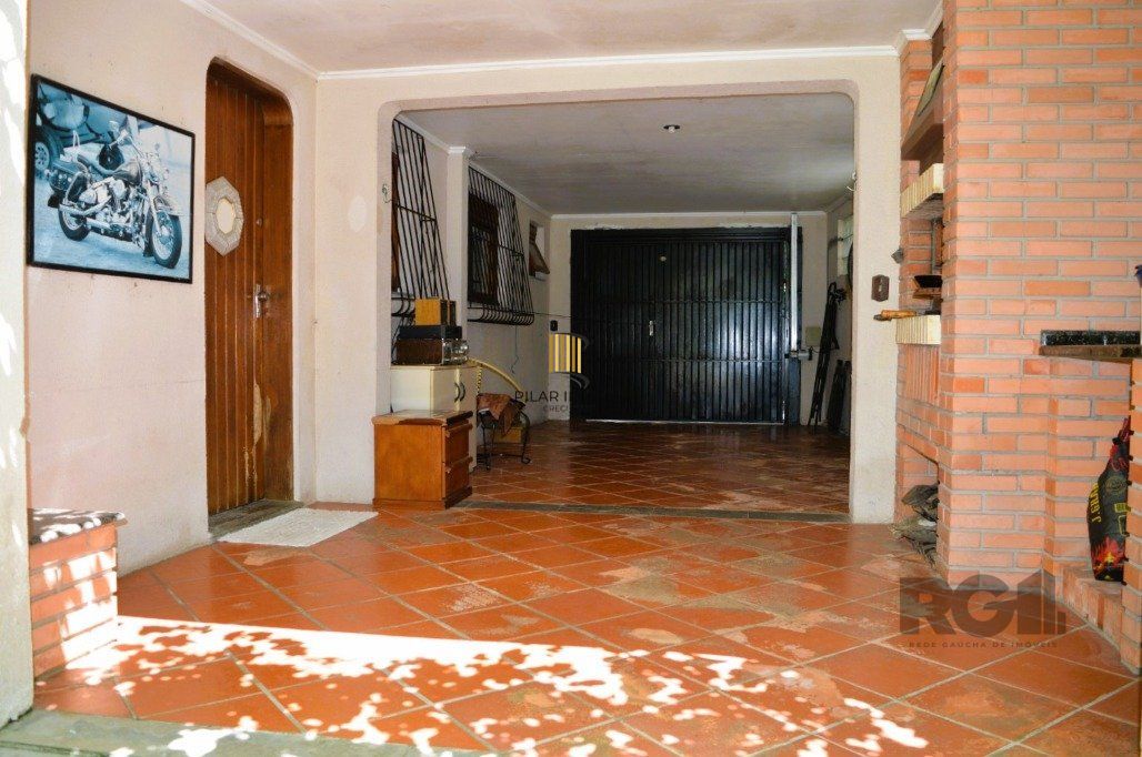 MAGNÍFICA MANSÃO ANOS 90 A BEIRA DO GUAÍBA NA ZONA SUL DE PORTO ALEGRE!
