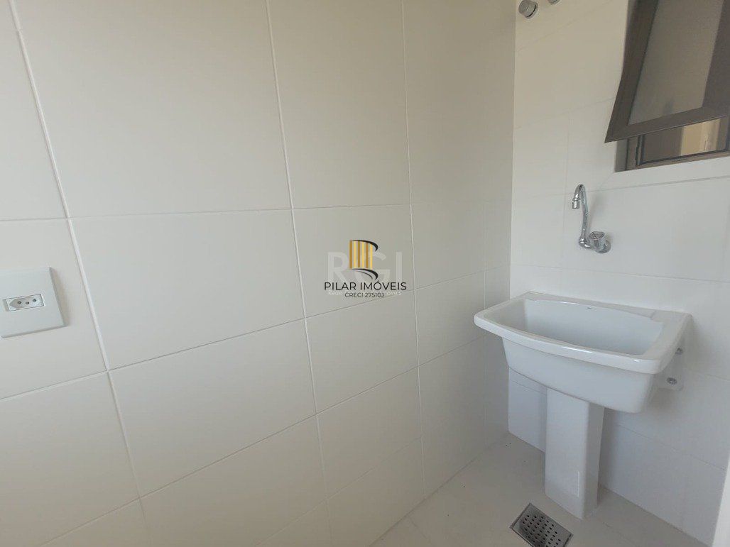 Excelente apartamento 2 dormitórios com  duas suítes,lavabo e vaga coberta próximo Av: Goethe