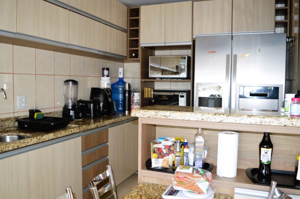Impecável apto. 2 dormitórios -1 suíte, semimobiliado com linda vista e próximo ao Catamarã no Centro de Guaiba