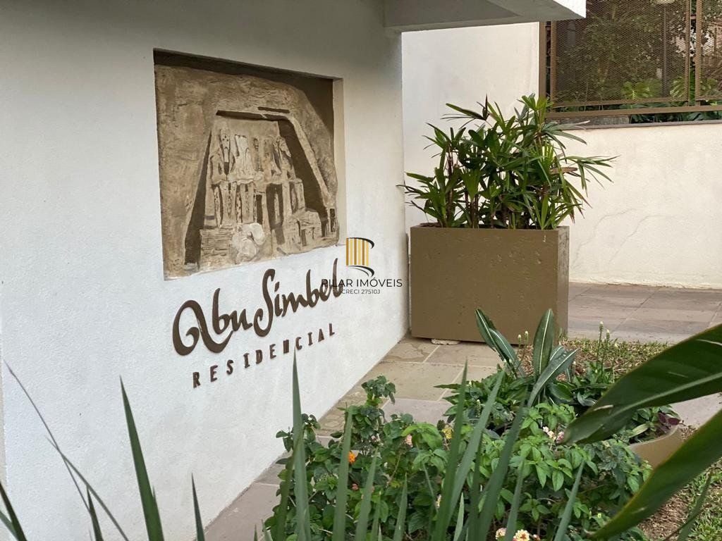 Apartamento 2 dormitórios com box duplo próximo ao Zaffari da Cabral