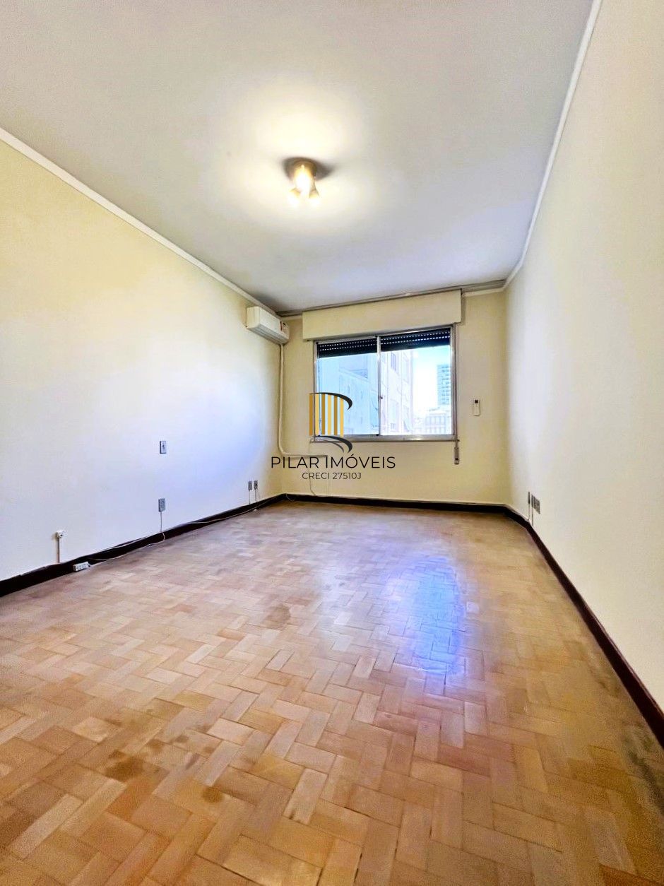 Apartamento 3 dormitórios com vaga em frente a Santa Casa