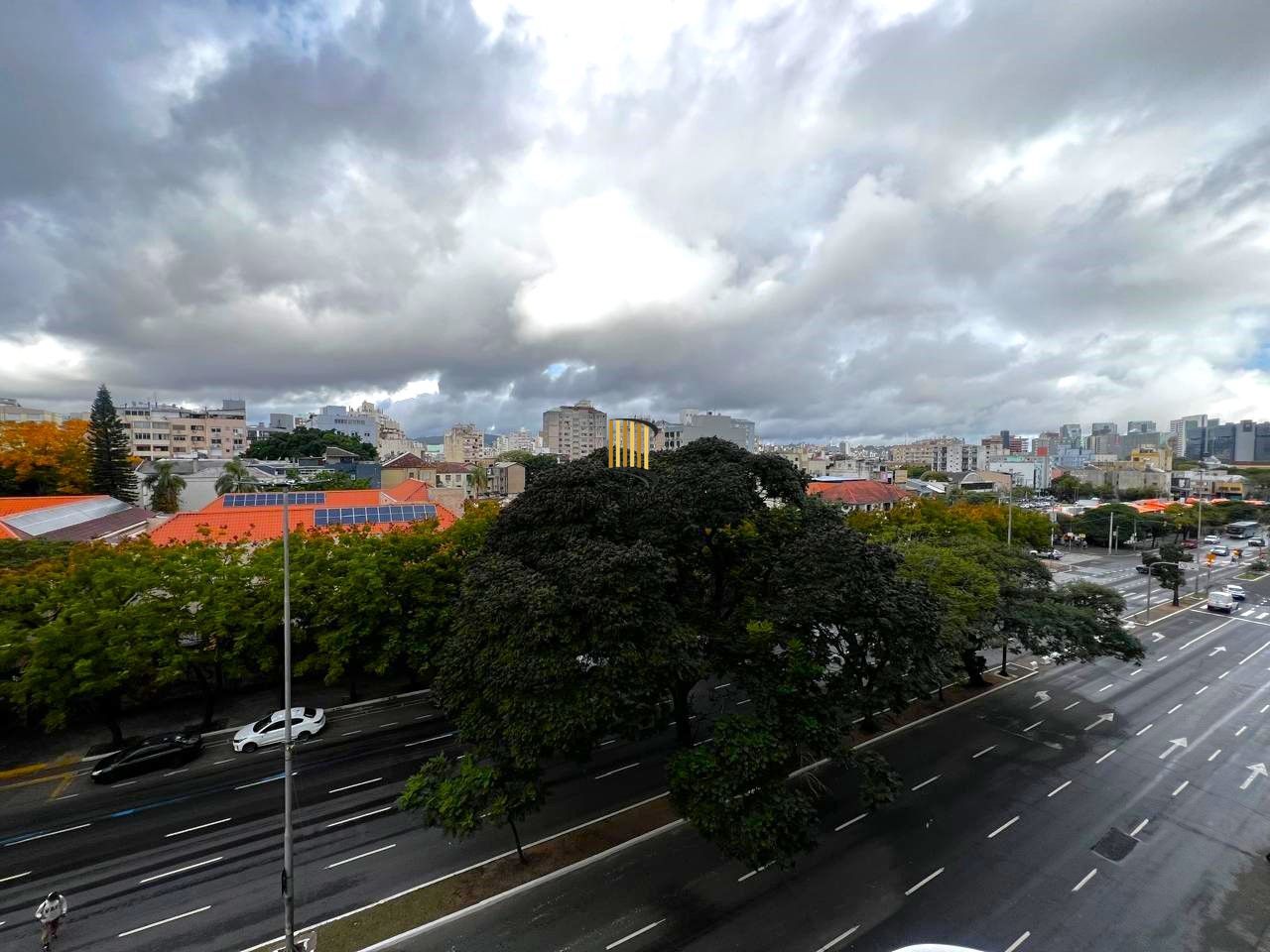 Excelente apartamento 2 dormitórios com duas vagas na Cidade Baixa