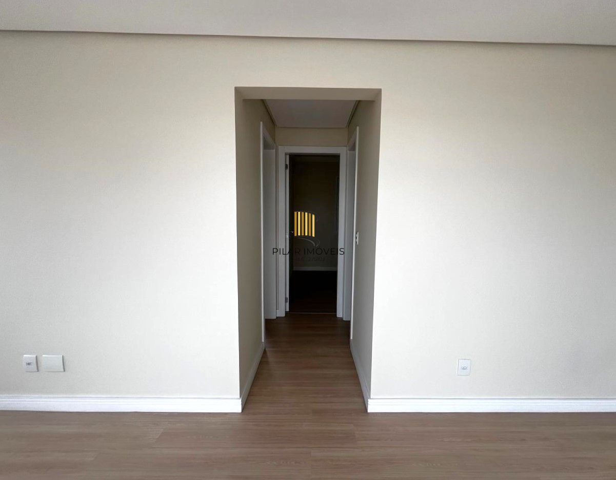 Apartamento 2 dormitórios com 1 suíte,  garden, 2 vagas e elevador no Bom Fim!