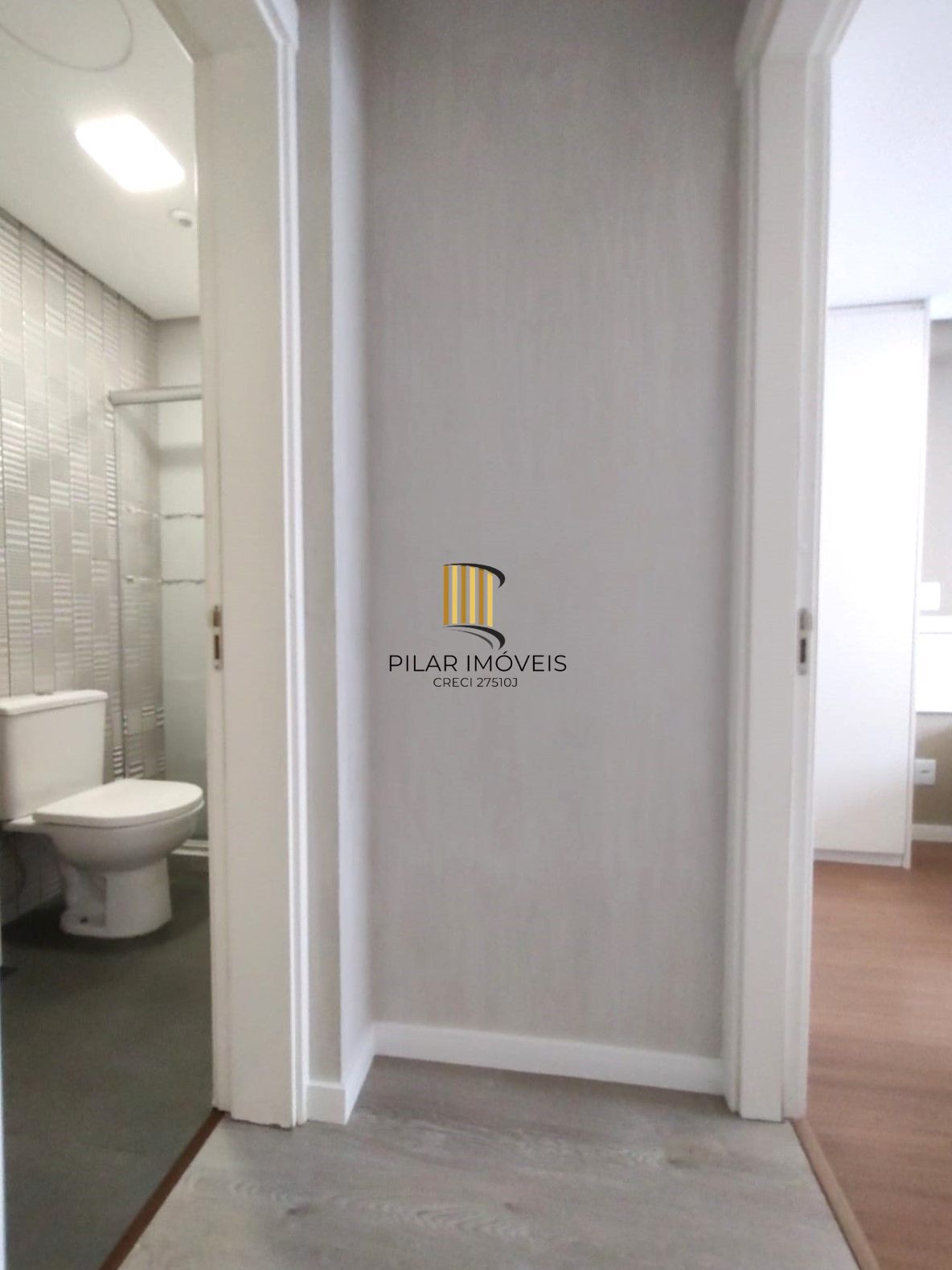 Lindo Duplex 2 dormitórios todo reformado na Dona Laura