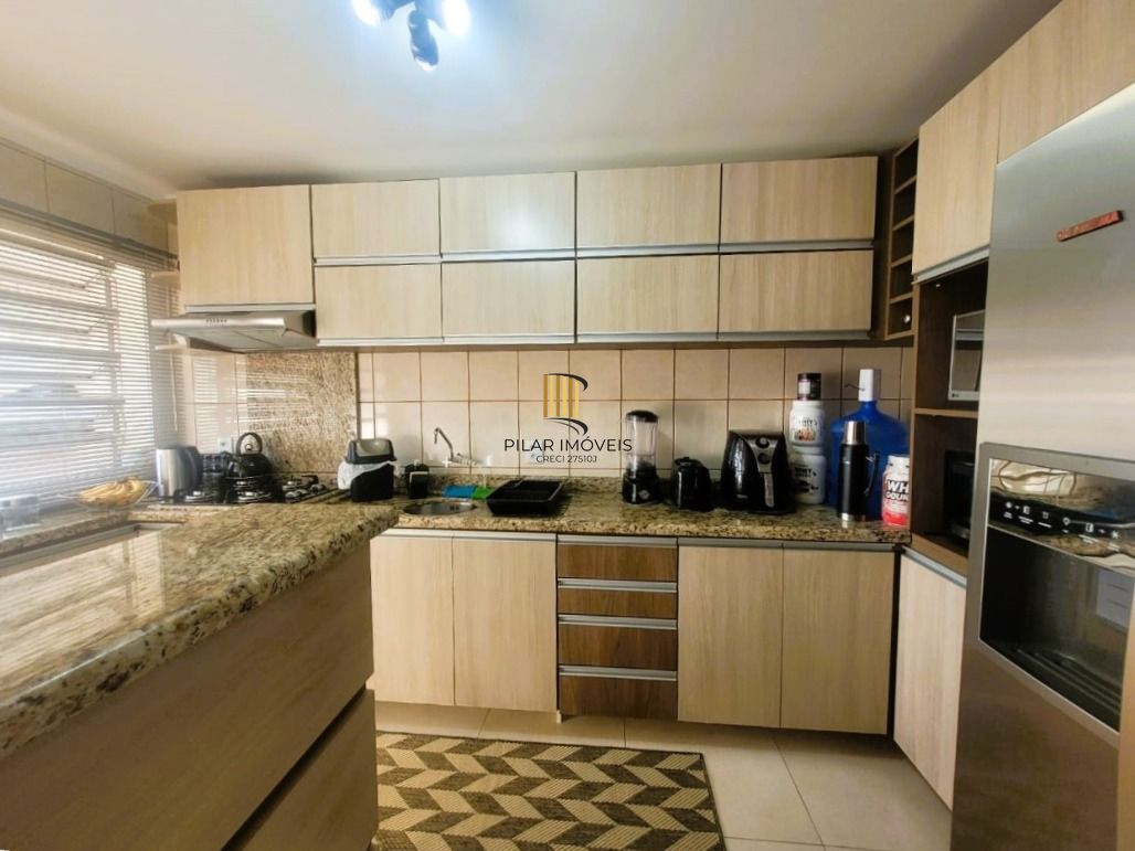 Impecável apto. 2 dormitórios -1 suíte, semimobiliado com linda vista e próximo ao Catamarã no Centro de Guaiba