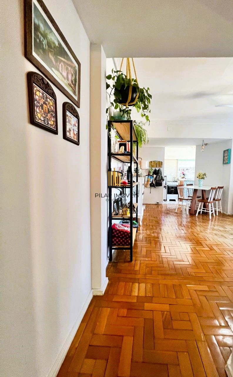 BAIRRO AUXILIADORA - VENDA 2 DORMITÓRIOS DE FRENTE