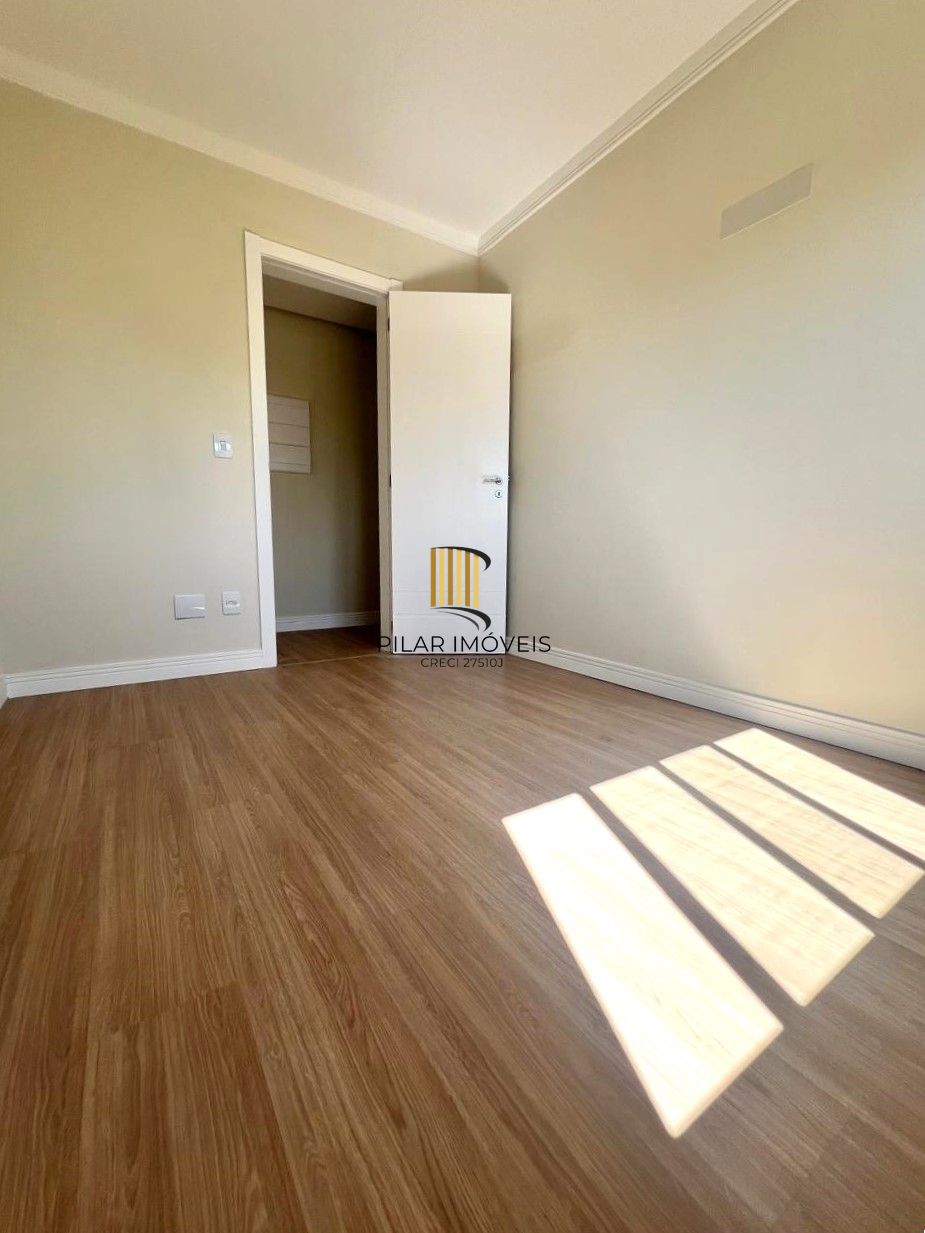 BAIRRO AUXILIADORA - APTO. NOVO 2 DORMITÓRIOS COM 1 SUÍTE E VAGA COBERTA.