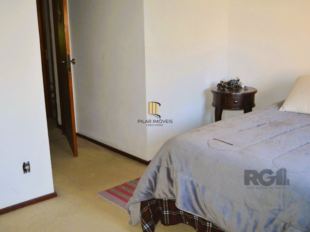 MAGNÍFICA MANSÃO ANOS 90 A BEIRA DO GUAÍBA NA ZONA SUL DE PORTO ALEGRE!