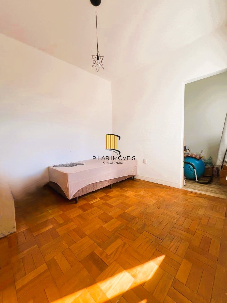 Apartamento 3 dormitórios em Frente a Faculdade de Odonto  e  Hosp. Clínicas