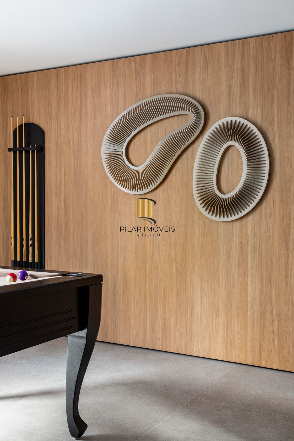 APARTAMENTO DE LUXO NO BLUE WAVES RESIDENCES EM PIÇARRA- SC COM VISTA PARA O MAR - ALTO PADRÃO