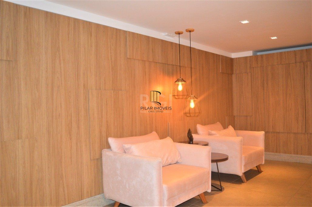 Excelente apartamento 2 dormitórios com garden e duas vagas no Bom Fim