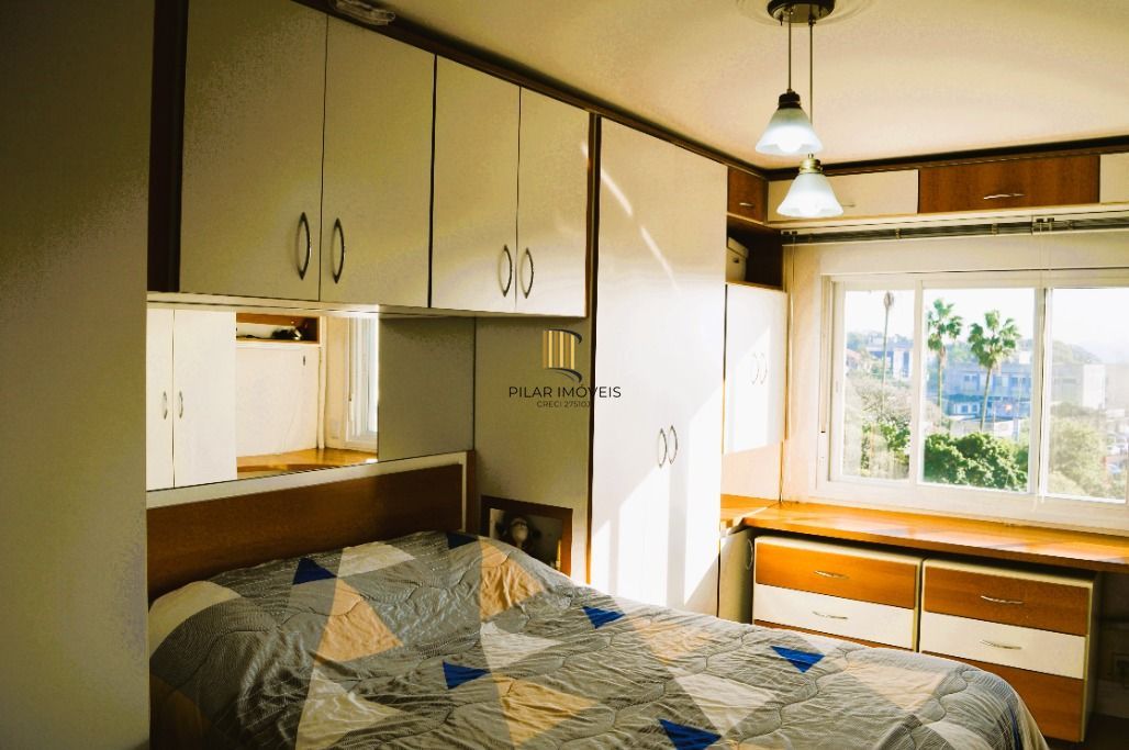 Impecável apto. 2 dormitórios -1 suíte, semimobiliado com linda vista e próximo ao Catamarã no Centro de Guaiba