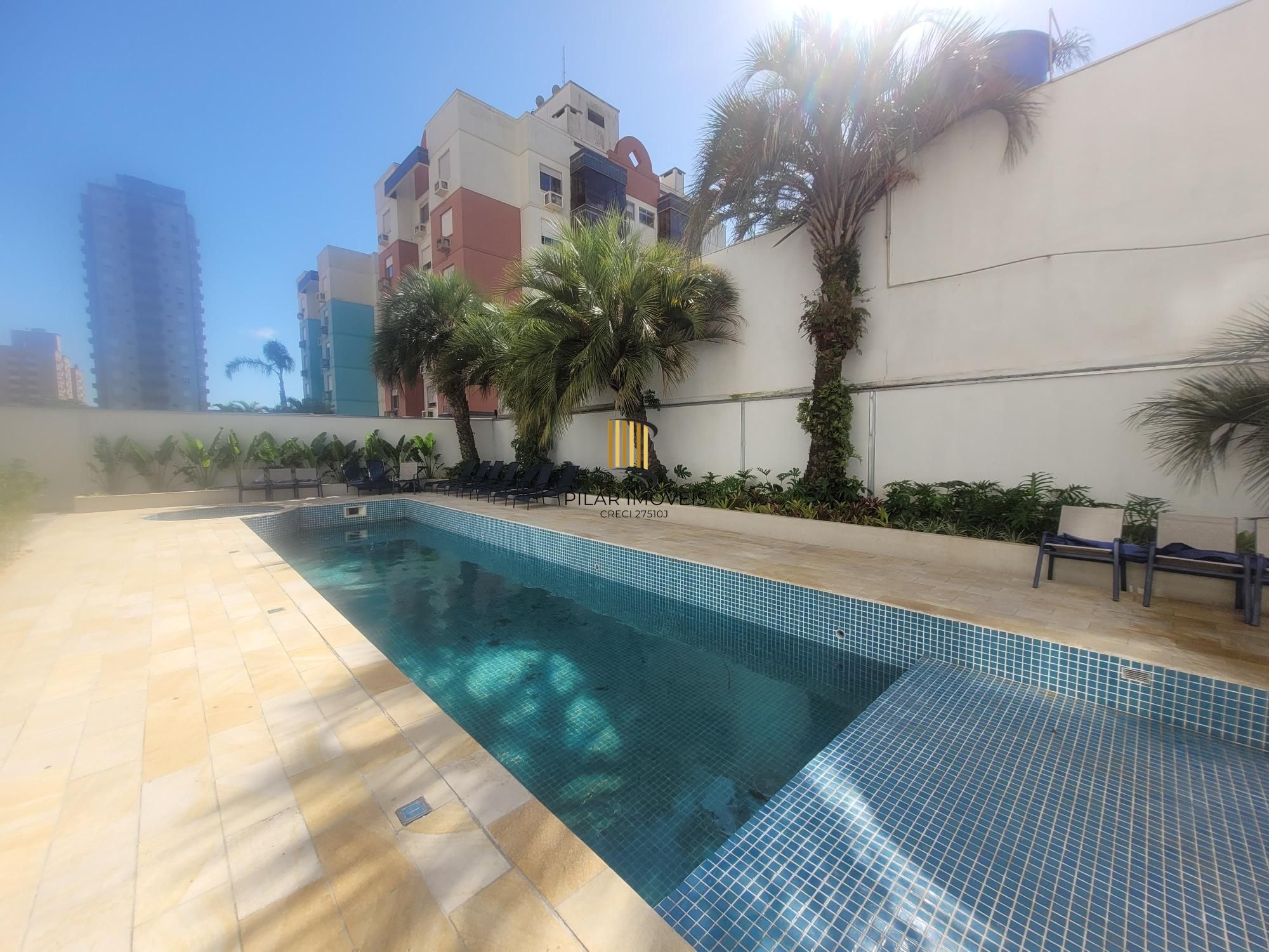 Excelente apartamento 3 dormitórios com 2 vagas próximo PUC-RS