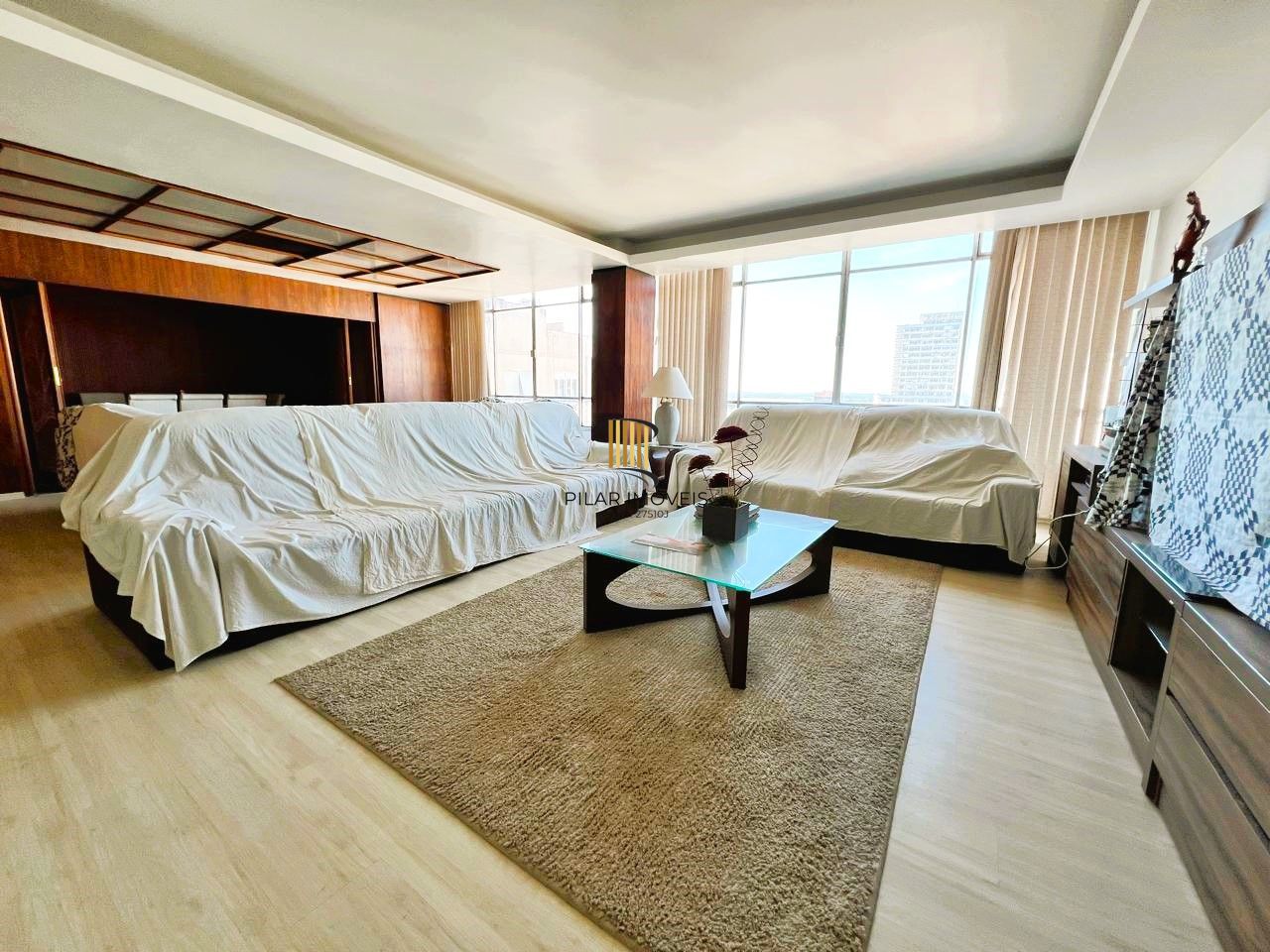 Excelente apartamento 3 dormitórios com vista para o Guaíba em frente a Santa Casa - Edif. Santa Tecla