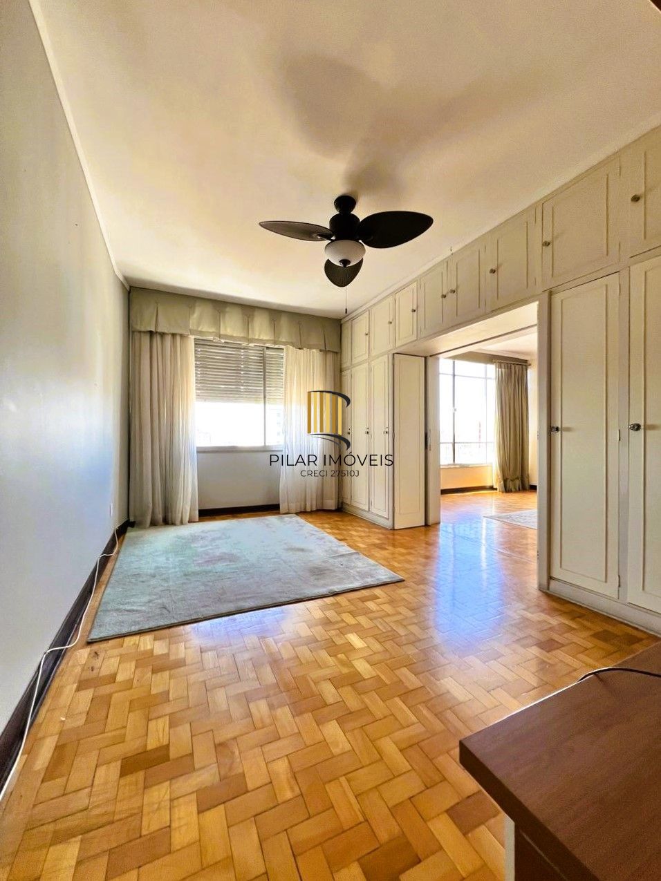 Magnífico apartamento 3 dormitórios com vaga e depósito, vista excepcional para o Guaíba!