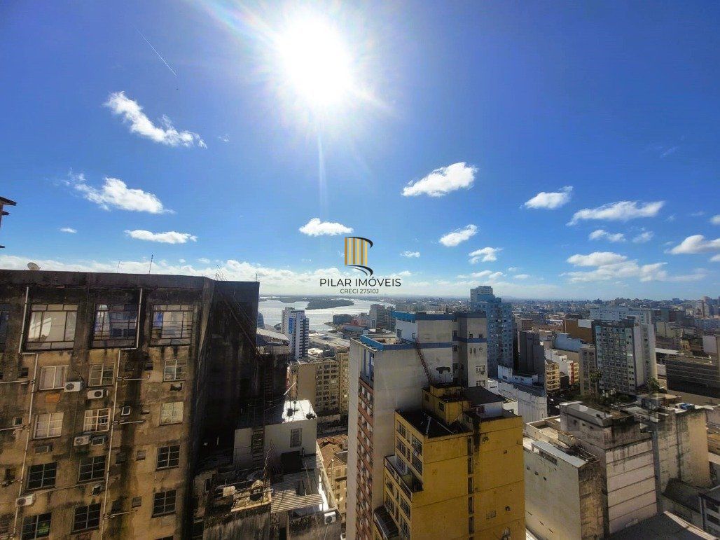 ANDAR INTEIRO NA GALERIA MALCOM 22º - SALA COMERCIAL LINDA E REFORMADA