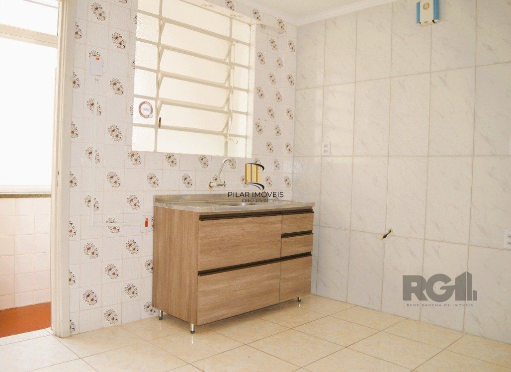 Apartamento 3 dormitórios no BOM FIM 